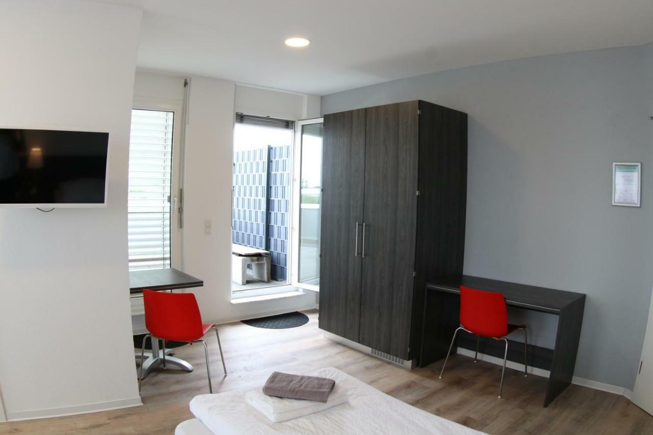 Looks-inn Apartment